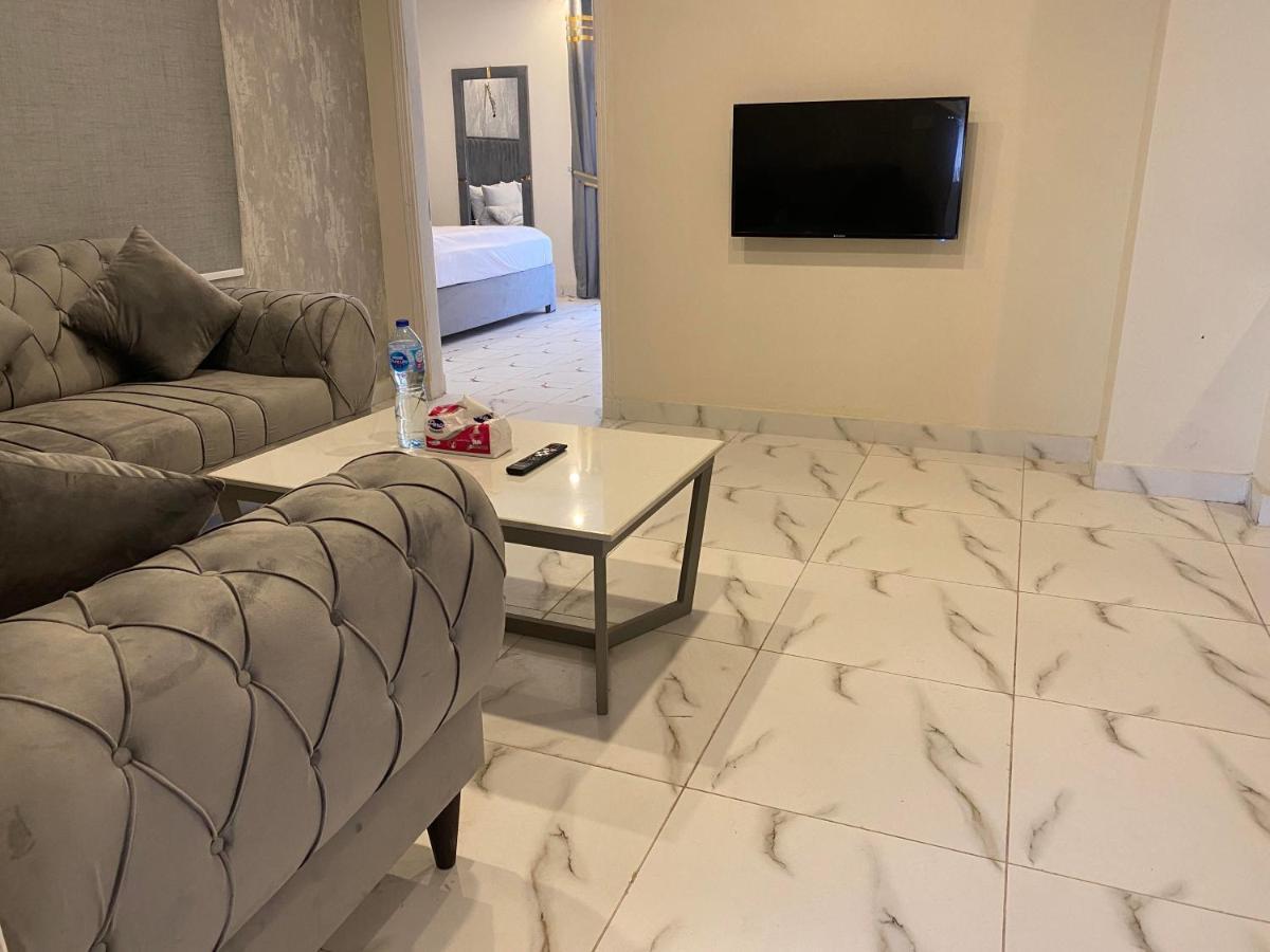 Luxe Suites Bahria Town Lahaur Zewnętrze zdjęcie