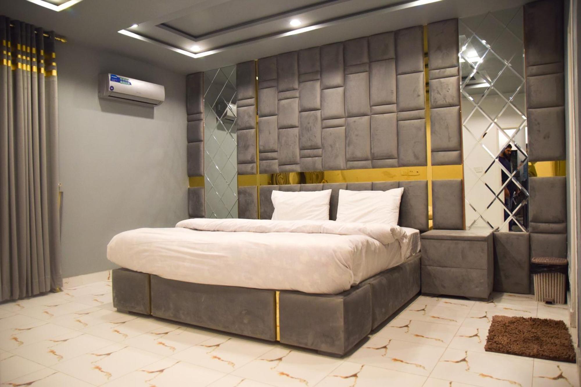 Luxe Suites Bahria Town Lahaur Zewnętrze zdjęcie